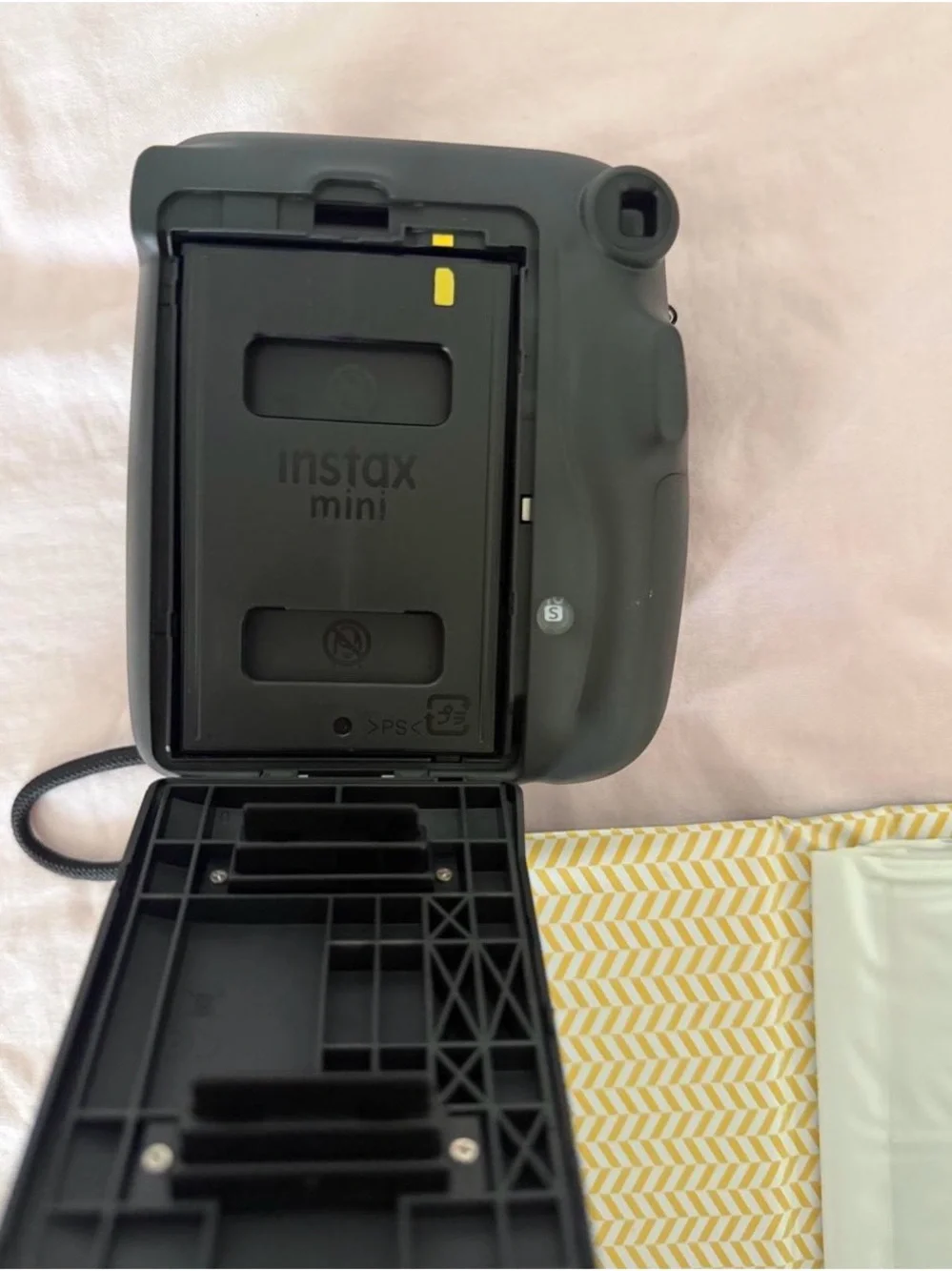 Fujifilm instax mini 11 Instant Camera - Black with Blue Photo Album